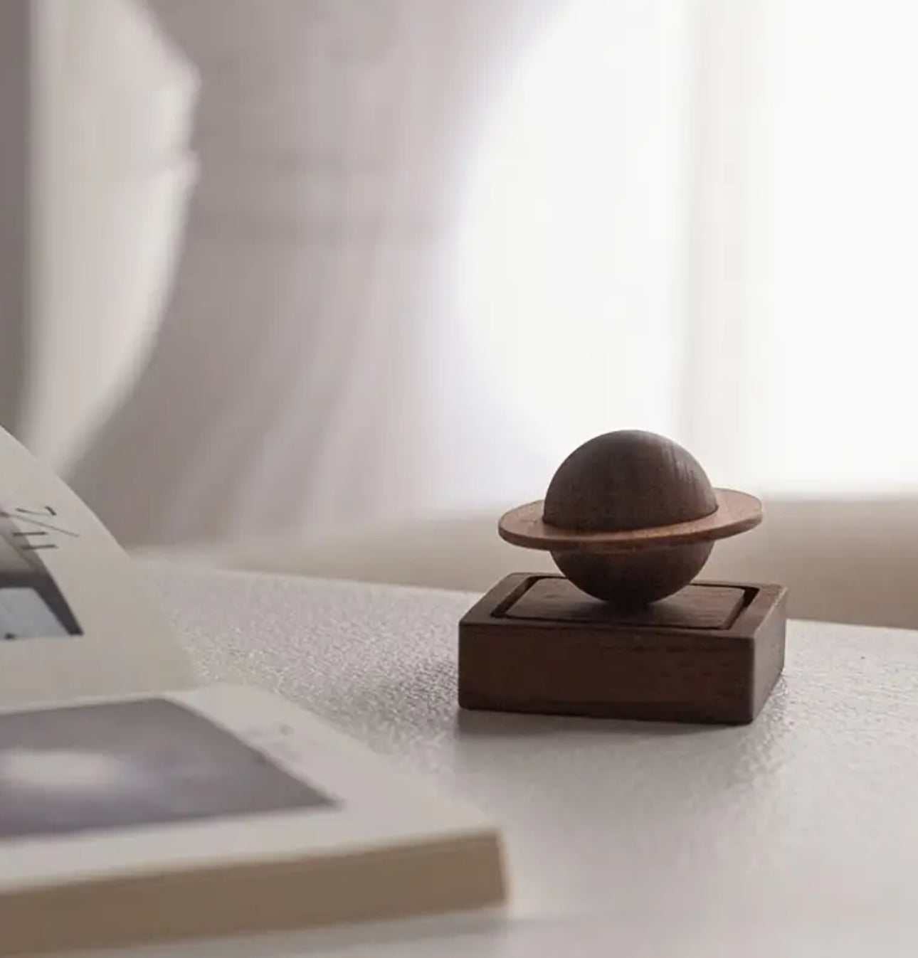 Planet shaped Wooden Essential Oil Diffuser, Planet Shaped Magnetic Walnut Wood Aroma Diffuser